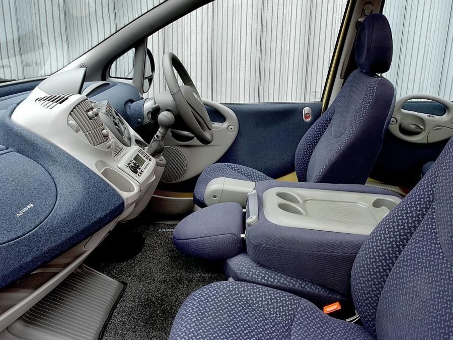  Fiat Multipla 2002 года  (UK) (фото 2 из 4)